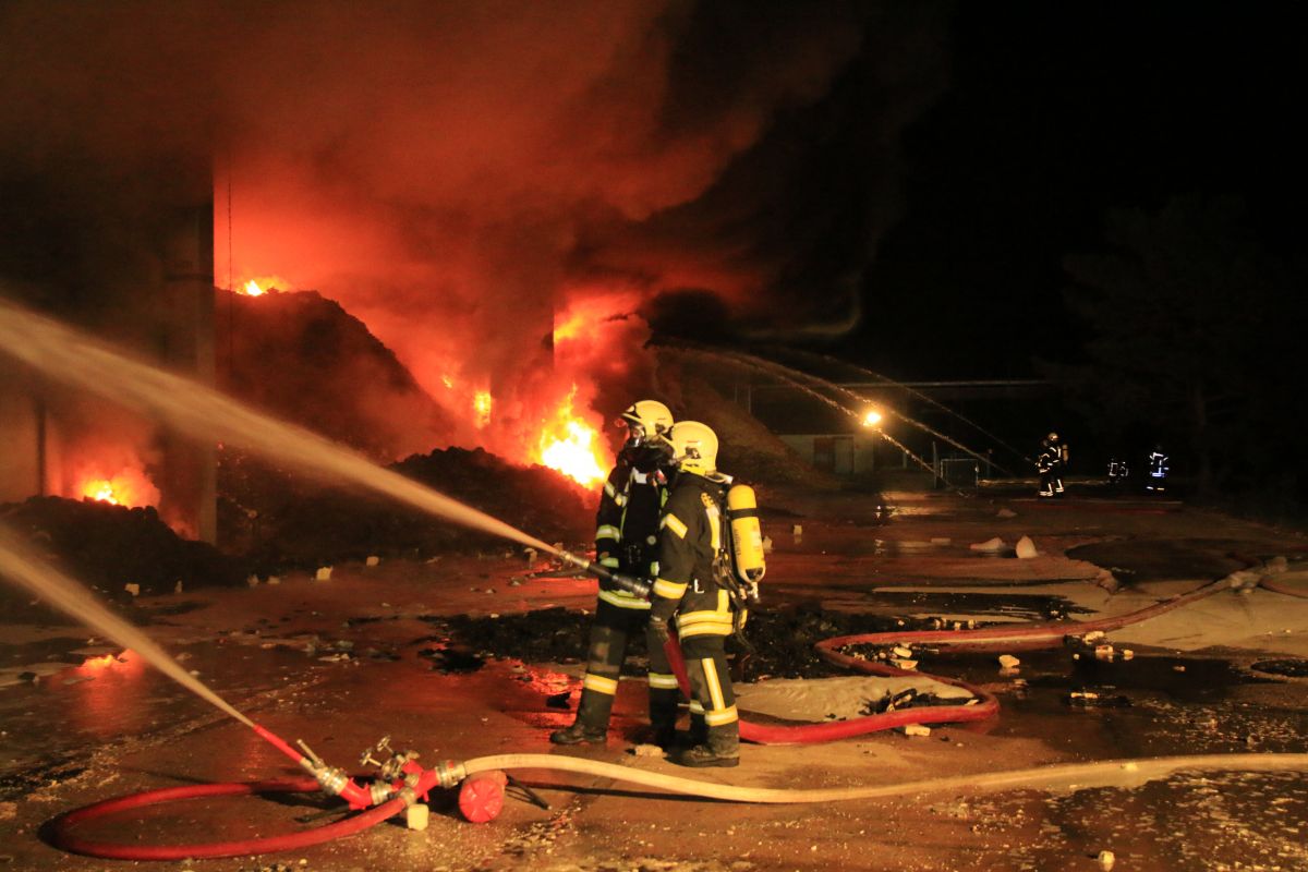 Großbrand in Elsterwerda: Die vergangene Nacht
