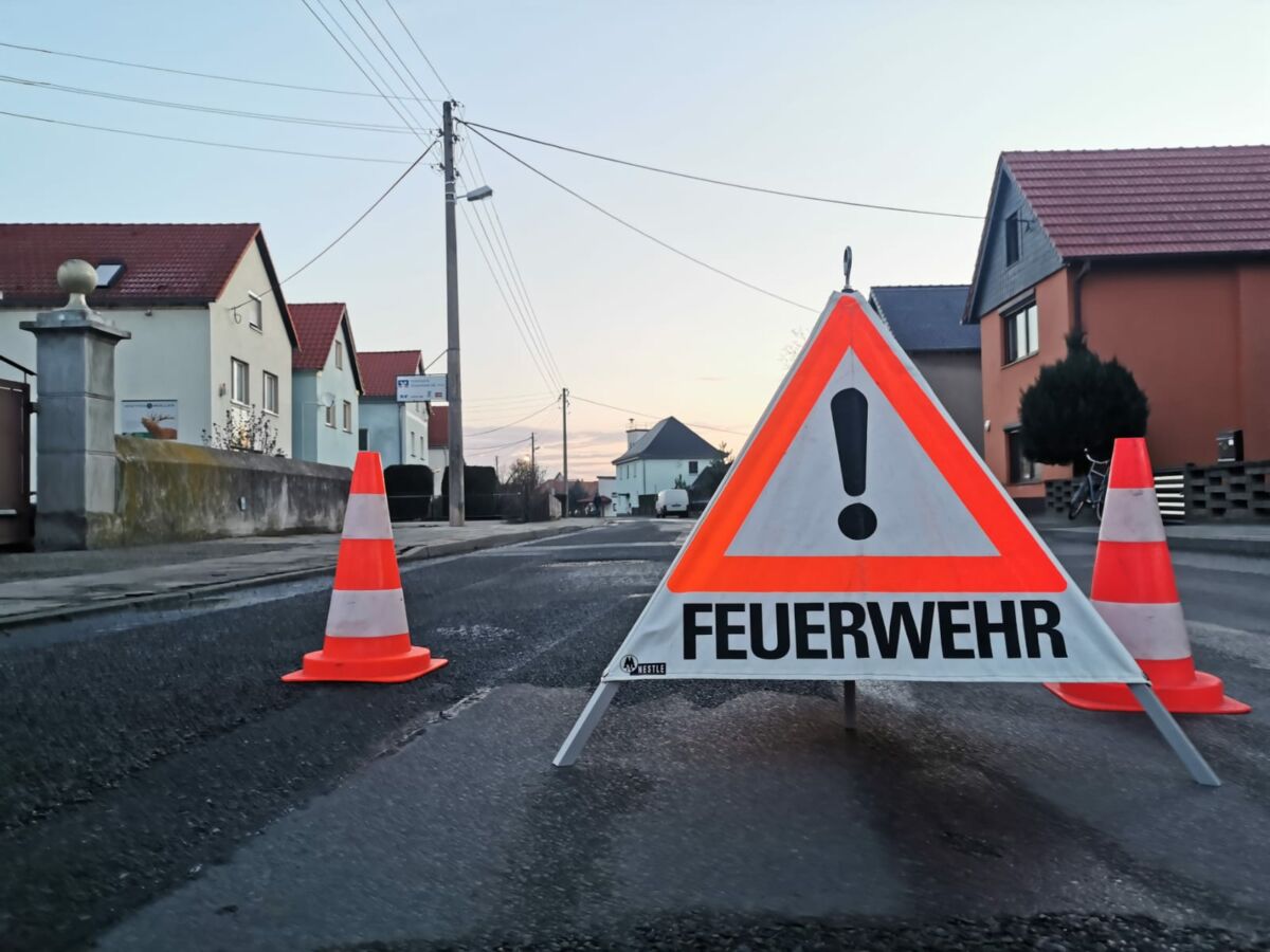 Schwerer Tiefbauunfall mit glimpflichem Ausgang