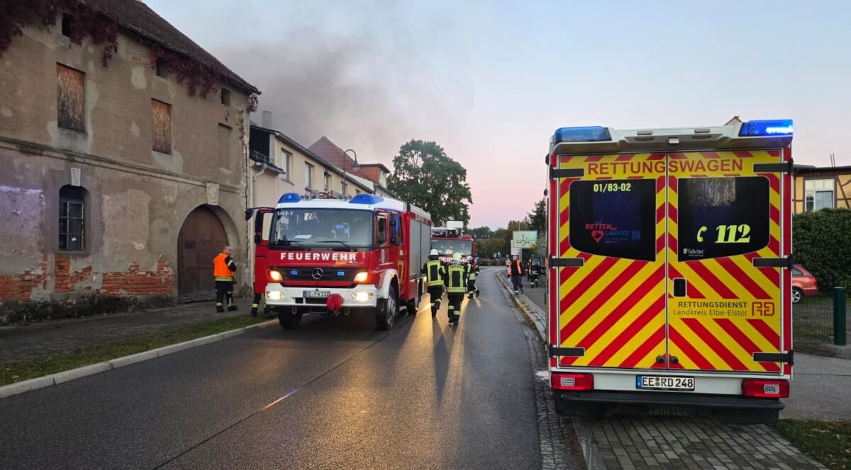 Realitätsnahe Löschzugübung in der Innenstadt von Bad Liebenwerda